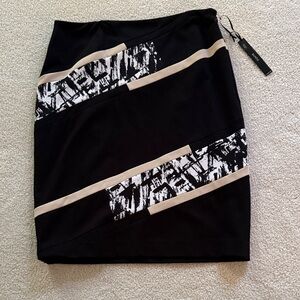 White House Black Market Black and Cream Pencil Skirt